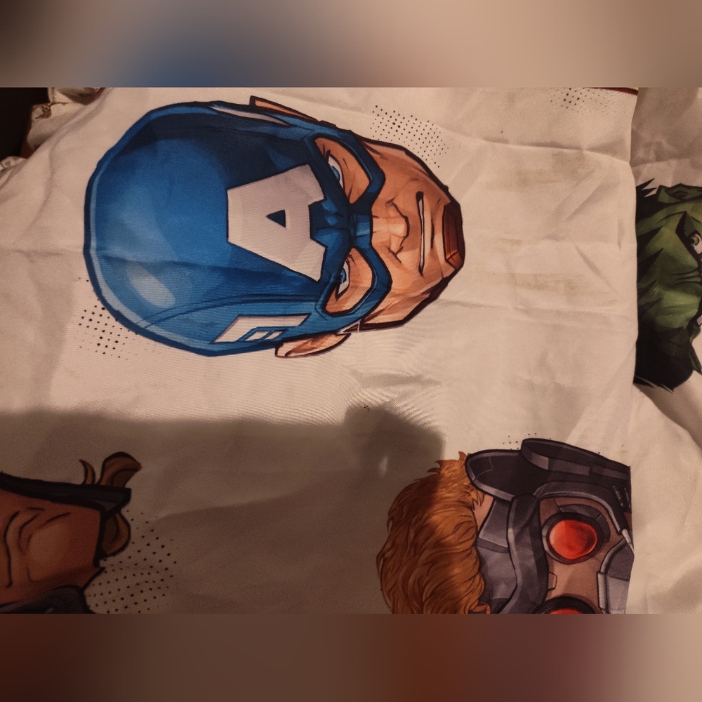 Marvel comic flat sheet - Picture 3 of 3